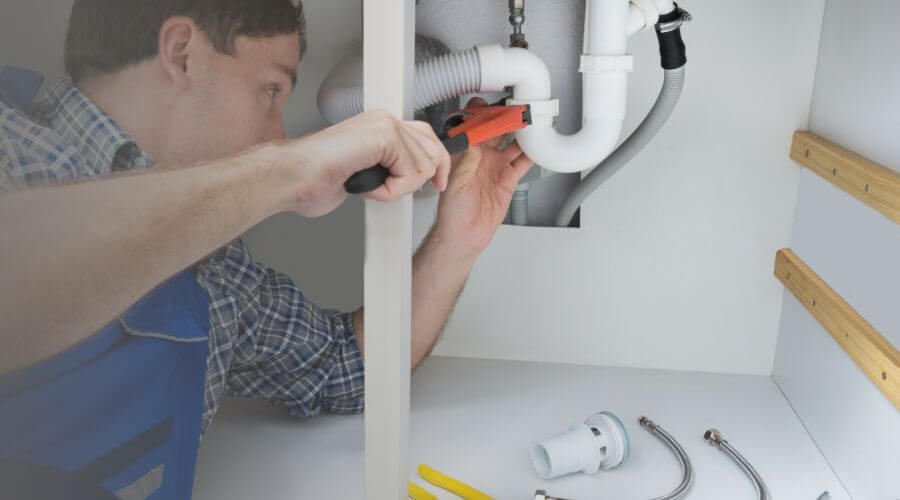 Expert burst pipe repair services in Comstock, WI
